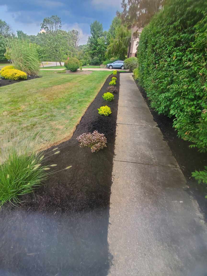 Gallery Images : Do-It-Right Landscaping & Design
